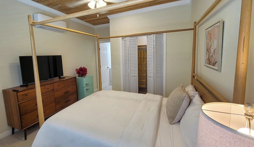 Exclusive Room