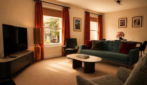 Two-Bedroom Deluxe Apartment