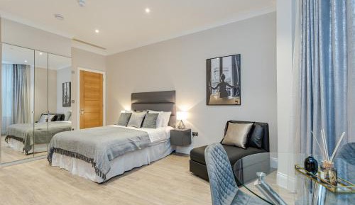 Family Studio Suite with Single Sofa Bed