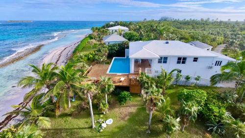 Villa - Beach Front