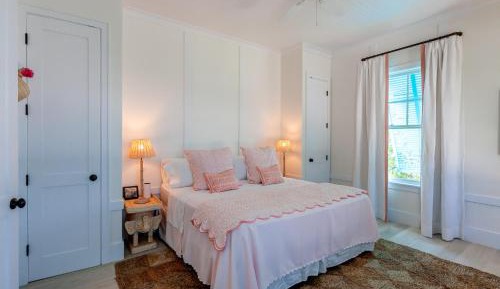 Three-Bedroom Vacation Home 
