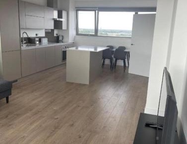 Two-Bedroom Deluxe Apartment with Balcony