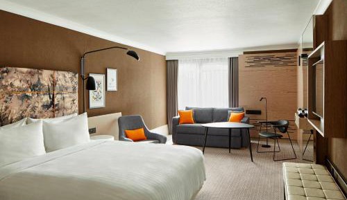 Superior King, Larger Guest room, 1 King, Sofa bed, Balcony
