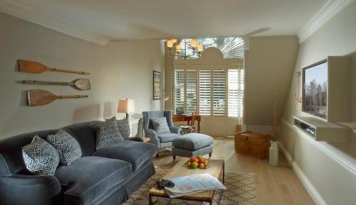 Coach House Suite