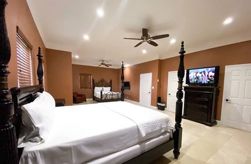 Nassau Apartment | Leah's Heaven #1 - Sandrania Gardens Spacious Apt
