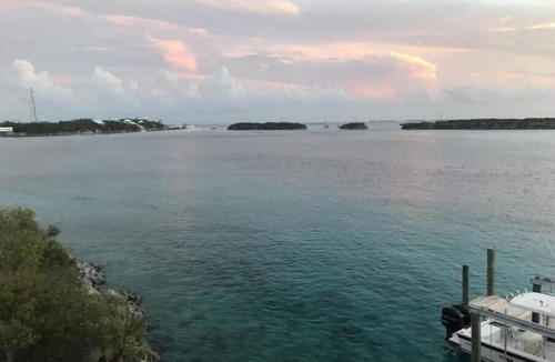 Farmer's Hill House | Staniel Cay Bahamas, Thunderball Point