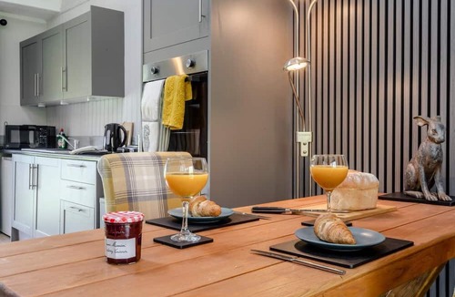 Little Stukeley House | 1 Bed in Tilbrook (oc-a40241)